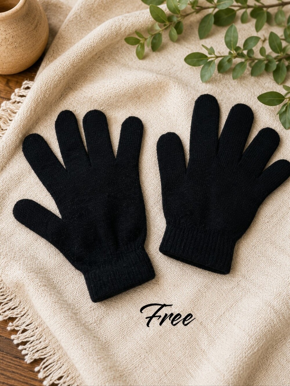 Free With Purchase Black Knit Stetchy Gloves